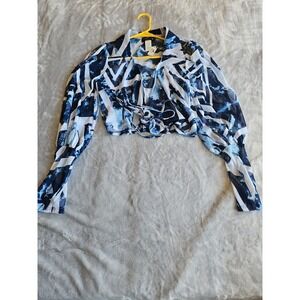 The Curve by Judani Blue White Geometric Mesh Wrap Crop Top Blouse 1X 71009-1CJS